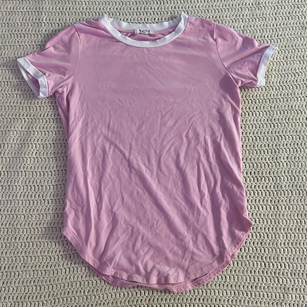 Heart & Hips pink collared shirt